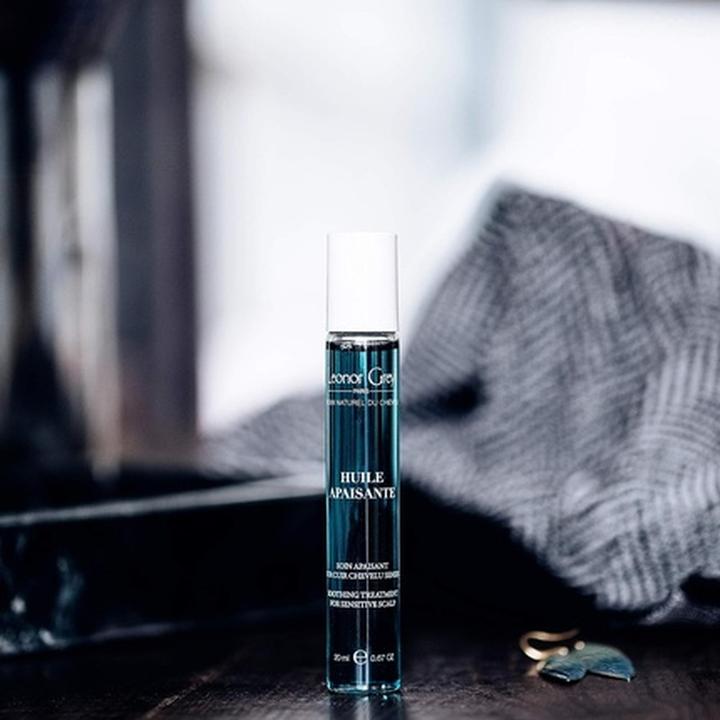 Actual product image Leonor Greyl L'Huile Apaisante (Liquid shampoo)