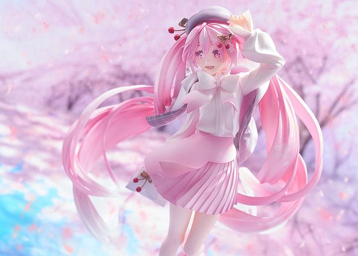 Actual product image Good Smile Company Character Vocal Series 01: Hatsune Miku PVC Statue 1/6 Sakura Miku: Hanami Outfit Ver. 28 cm