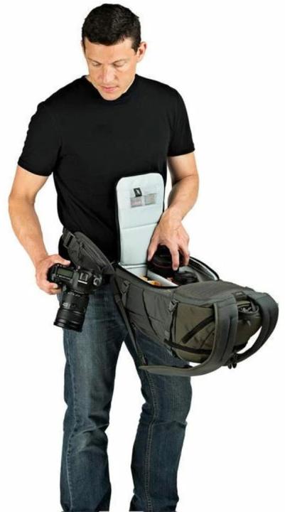Actual product image Lowepro Flipside Trek BP 350AW (Photo backpack, 17 l)