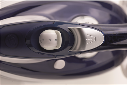 Actual product image Gorenje Steam Iron SIH2600BLC Steam Iron, 2600 W, Water tank capacity 350 ml, Continuous steam 30 g/min, Blu (2600 W, 95 g/min)