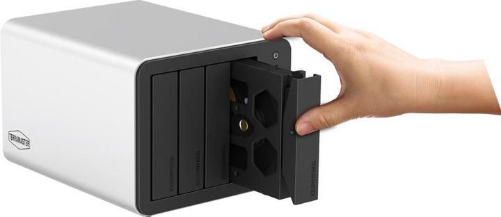 Produktbild Terramaster F4-425 PLUS Intel N150 QuadCore,16GB DDR5,5GbEX2