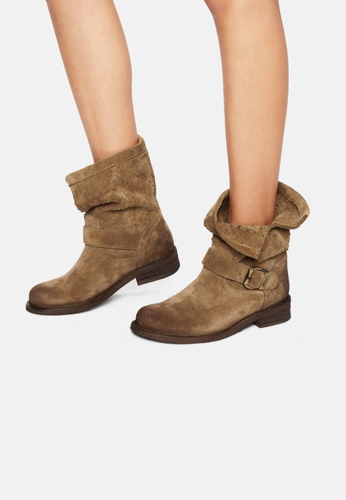 Produktbild Felmini Diese Steifelette von ist aus hochwertigem Leder gefertigt. Sie bietetn eine perfekte Mischu (39)