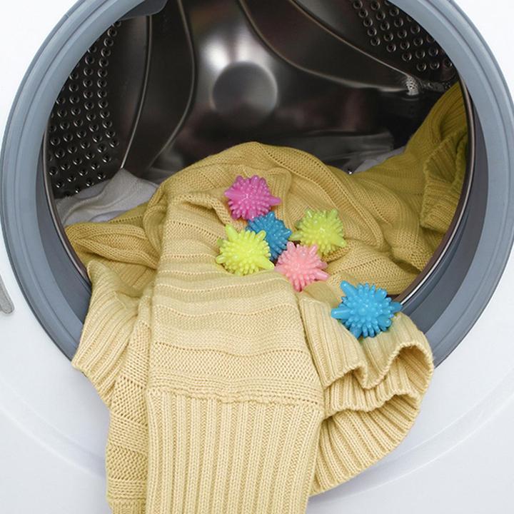 Actual product image Aptel 5x anti-lint laundry balls
