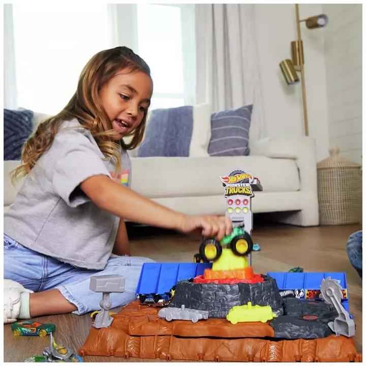 Produktbild Hot Wheels Monster Trucks Arena World Main Event: Bone Shaker’s Ultimate Crush Yard