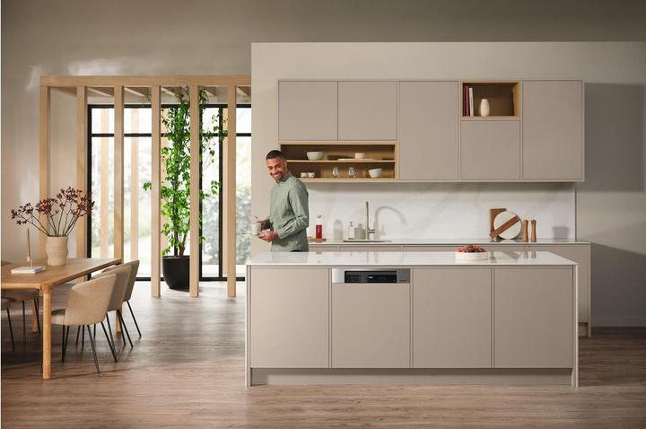 Actual product image Miele G 17600-60 SCi AutoDos