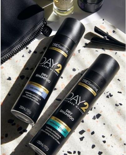 Produktbild Tresemmé Day 2 Volumising (250 ml, Trockenshampoo)
