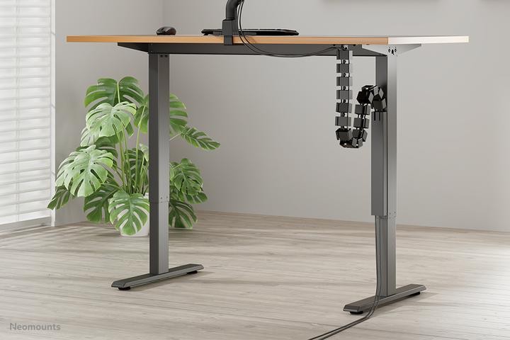 Produktbild Neomounts Kabelkanal flexibel schwarz/Schraubbefestigung (Kabelkanal, 3.30 cm)