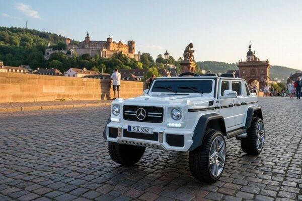Produktbild Es-toys Kinderfahrzeug – Elektro Auto „Mercedes Maybach G650“ – Lizenziert –2 Sitzer- 24V, 4 Motor (24 V)