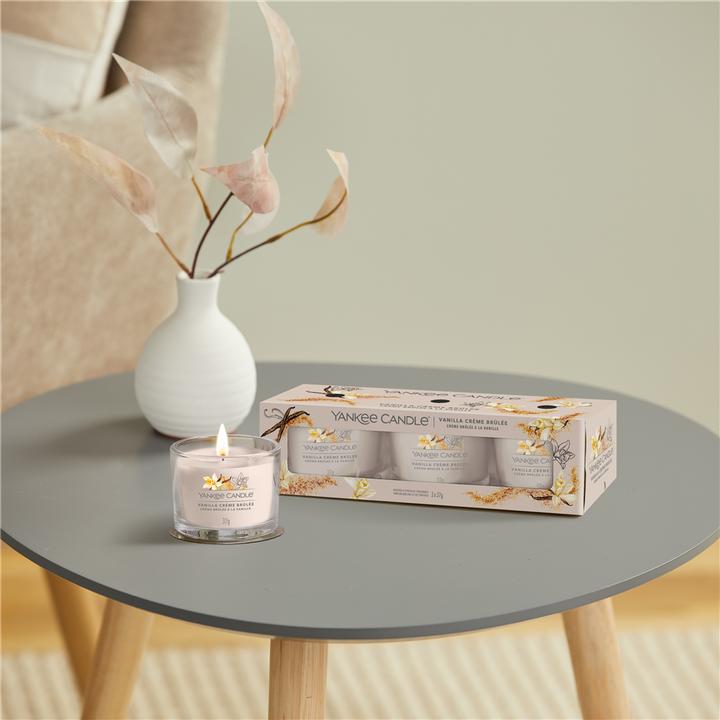 Actual product image Yankee Candle Vanilla Crème Brulee