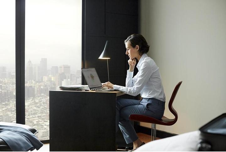 Actual product image ASUS ExpertBook P5 (14", 1000 GB, 32 GB, English-international)