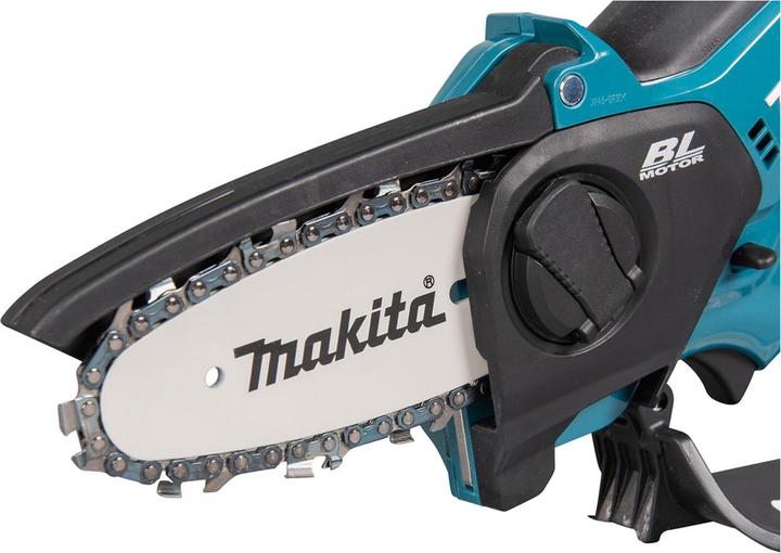 Actual product image Makita UC100DZ (Battery chain saw)