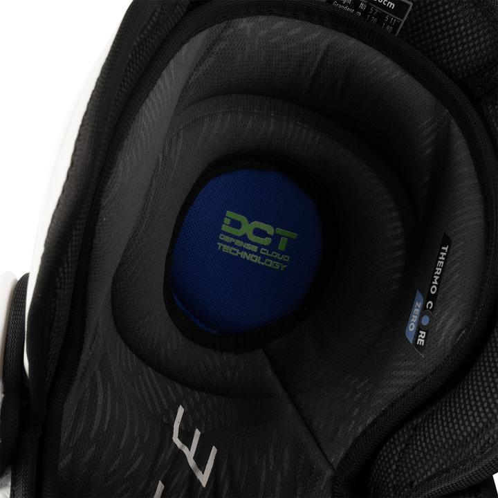 Actual product image Bauer Schienbeinschoner Vapor FLYLITE - Jr. 12.0