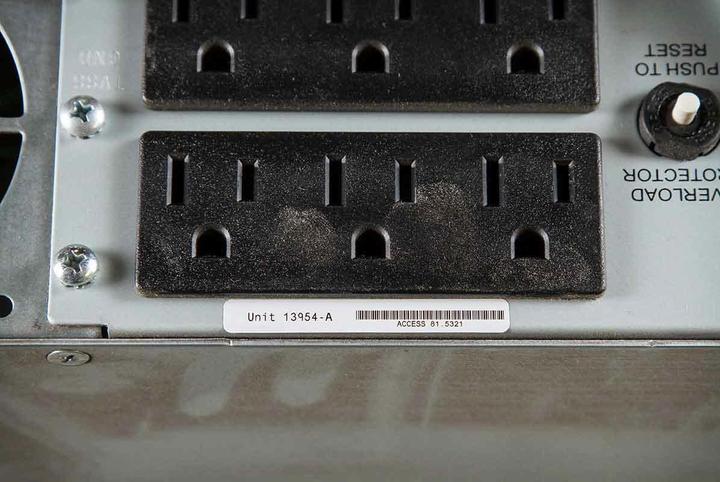 Actual product image Brady THT-18-423-3, polyester, white, 76.2 x 25.4mm, permanent, 1-lane(3000 E.) (030134) (7.62 cm)