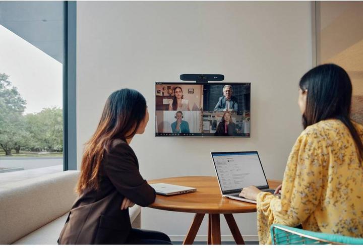 Produktbild Poly Studio R30 USB Video Bar