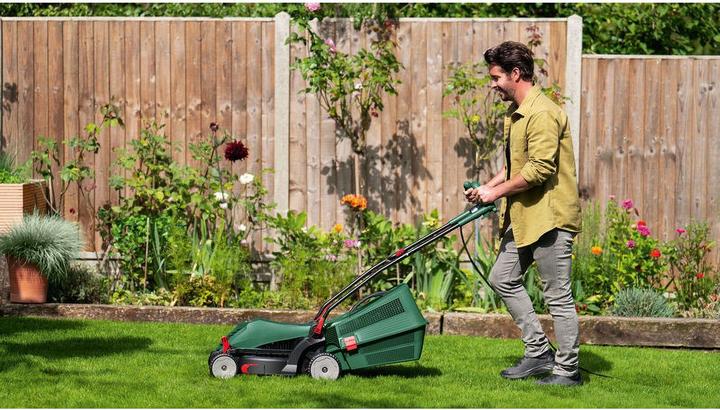 Image du produit Bosch Home & Garden UniversalRotak 37-555 (Fonctionnement sur secteur)