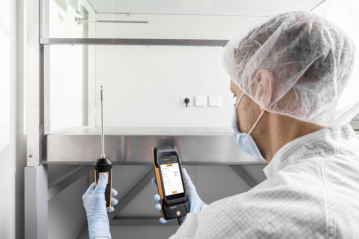 Produktbild Testo 400 -Universal 0560 0400Klimamessgerät 0560 0400 (Druckmesser, Temperaturmessgerät)