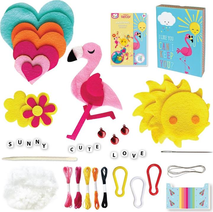 Actual product image Artista Sewing kit pendant