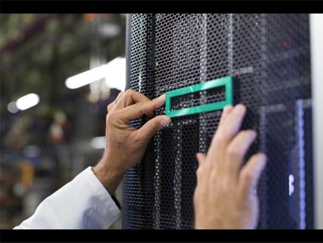 Produktbild HPE DL38x Gen10 8 SFF Backplane Kit