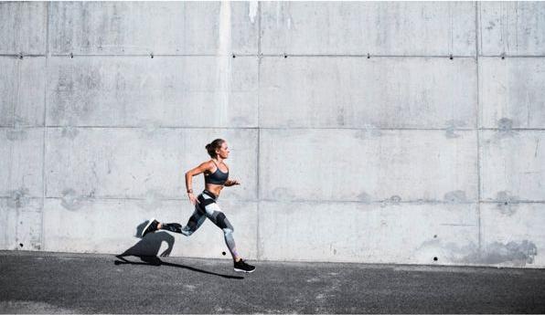 Image du produit Garmin Forerunner 745 (43.80 mm)