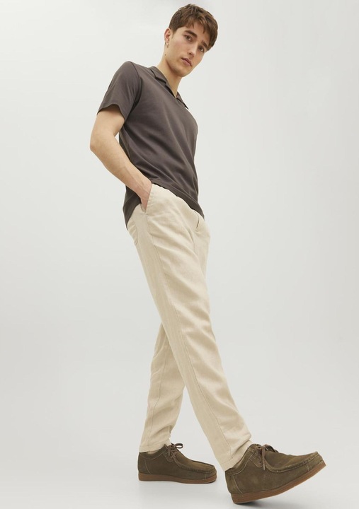 Actual product image Jack & Jones Linen trousers (32)