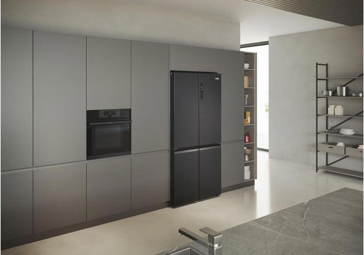 Actual product image Haier HCR5919ENMB (528 l)