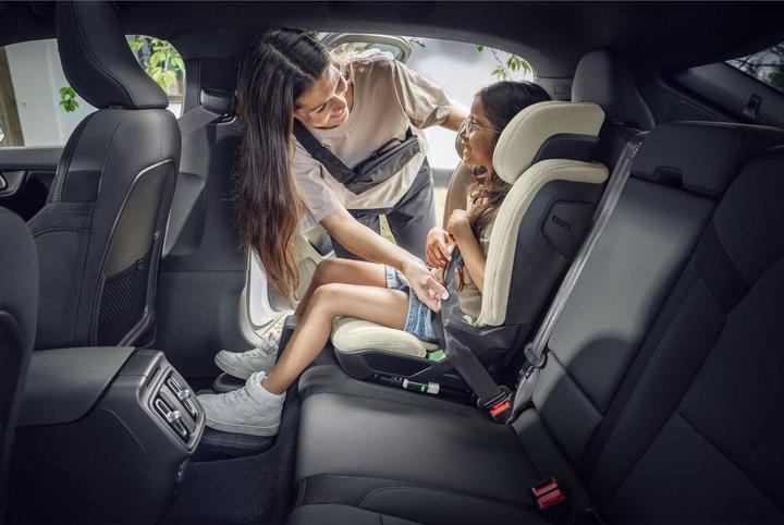 Produktbild Thule Palm i-Size (Kindersitz)