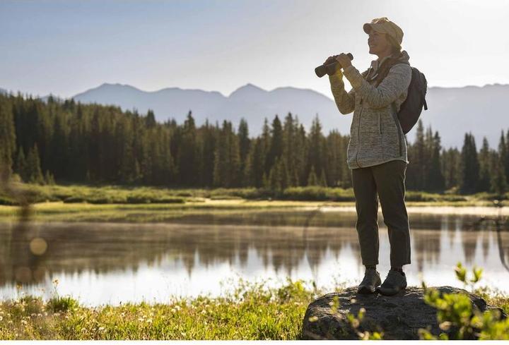 Immagine prodotto Nikon Action 8x42 (8x, 42 mm)