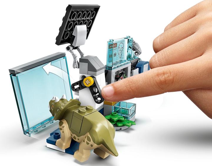 Produktbild LEGO Dr. Wus Labor: Ausbruch der Baby-Dinosaurier (75939, LEGO Jurassic World)