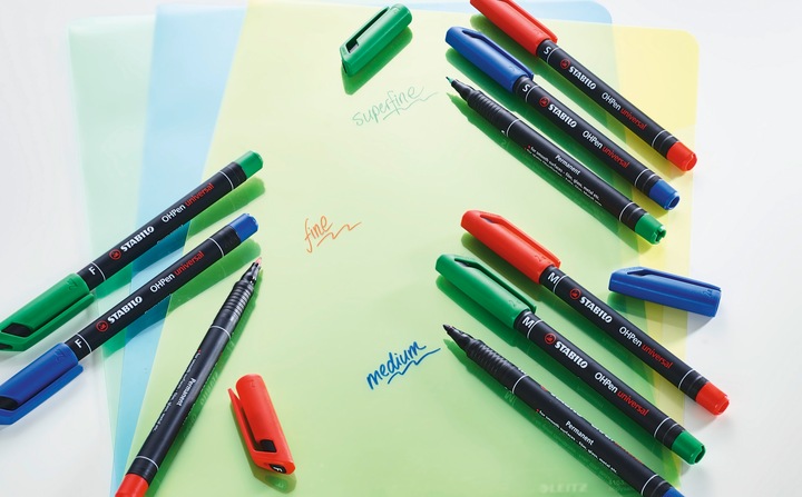 Produktbild STABILO OHPen universal Folienstift permanent (Rot, Schwarz, Grün, Blau, 0.70 mm, 4 x)