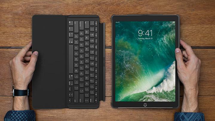 Produktbild Logitech Slim Combo (DE, Inoi Inoipad Pro)