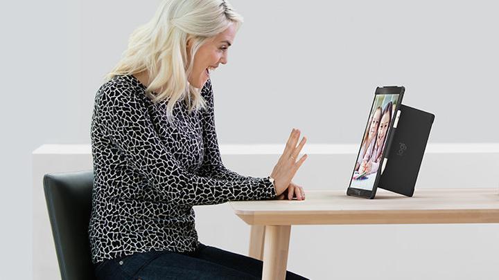 Produktbild Logitech Slim Combo (DE, Inoi Inoipad Pro)