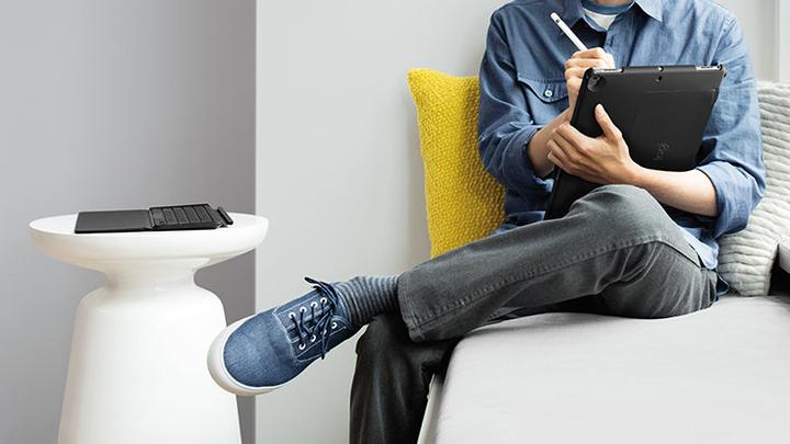 Produktbild Logitech Slim Combo (DE, Inoi Inoipad Pro)