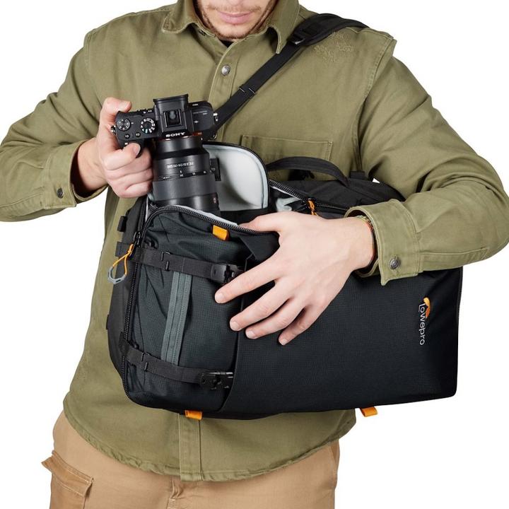 Actual product image Lowepro Trekker Lite Backpack 250 (Photo backpack, 25.50 l)