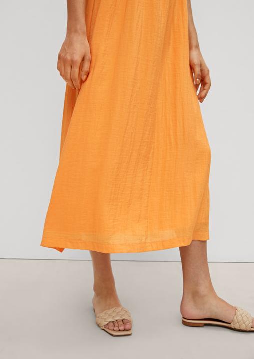 Produktbild Comma Kleid Midi-Kleid mit Rüschendetail (44)