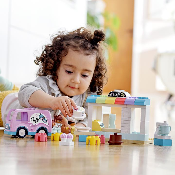 Actual product image LEGO DUPLO Cake Bakery (10928)