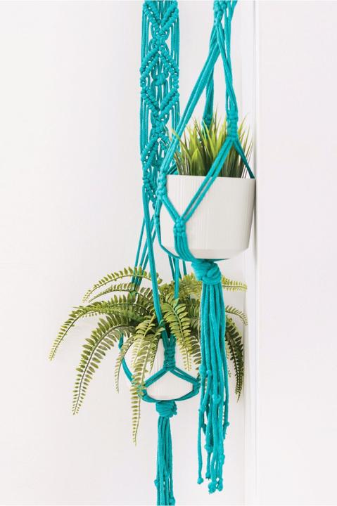 Actual product image DMC Manual Nova Vita No. 4, FR