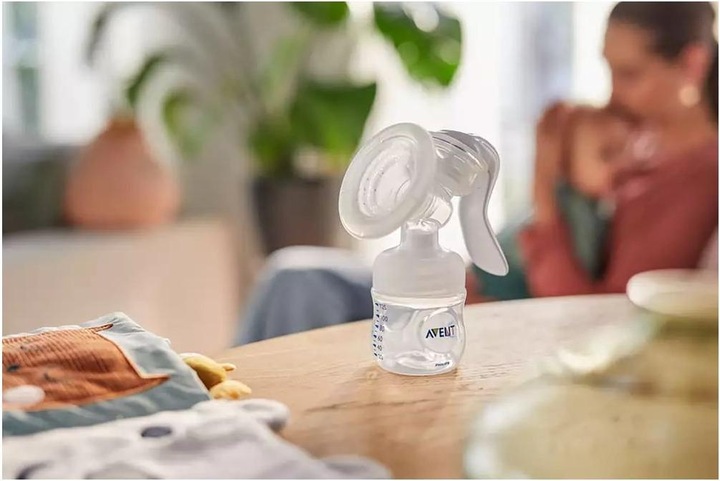 Actual product image Philips Avent Stillset inklusive Handmilchpumpe