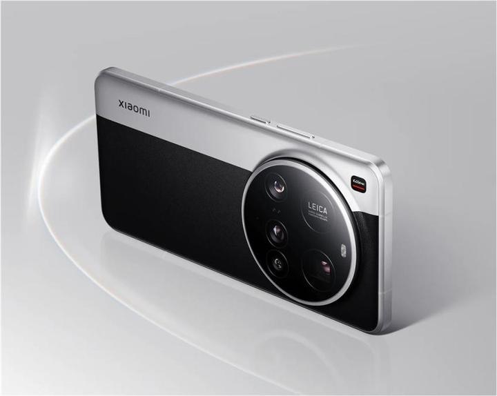 Produktbild Xiaomi 15 Ultra (512 GB, Silver Chrome, 6.73", Dual SIM, 5G)