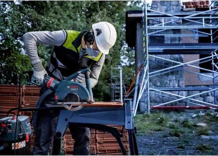 Produktbild Bosch Professional Zubehör Expert MultiMaterial X-LOCK Diamanttrennscheiben, 125 x 22,23 x 2,4 x 12 mm