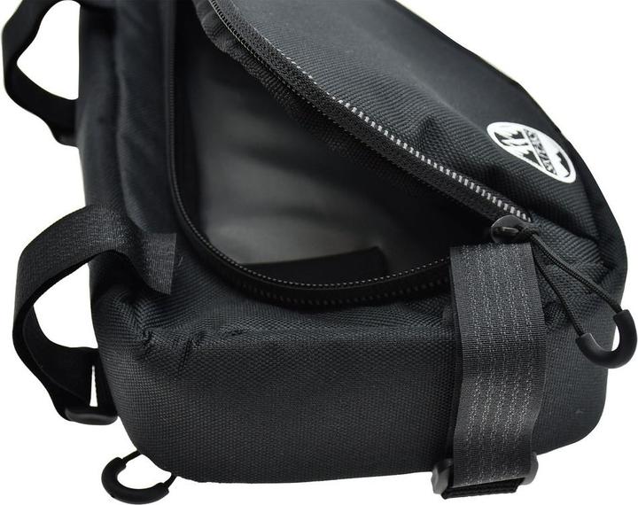 Actual product image Universal Textiles Cycling