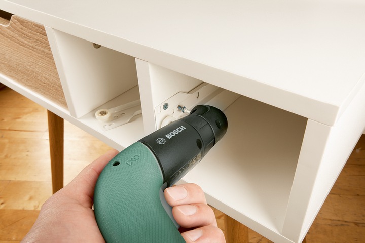 Actual product image Bosch Home & Garden IXO 6 Set (Rechargeable battery operated)