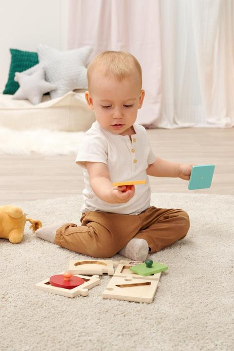 Actual product image Eichhorn EH Learning puzzle shapes