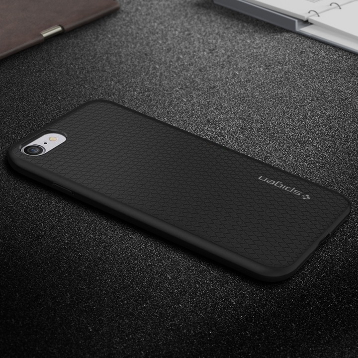 Actual product image Spigen Liquid Armor (Apple iPhone 8, Apple iPhone 7, Apple iPhone SE (3rd Gen))