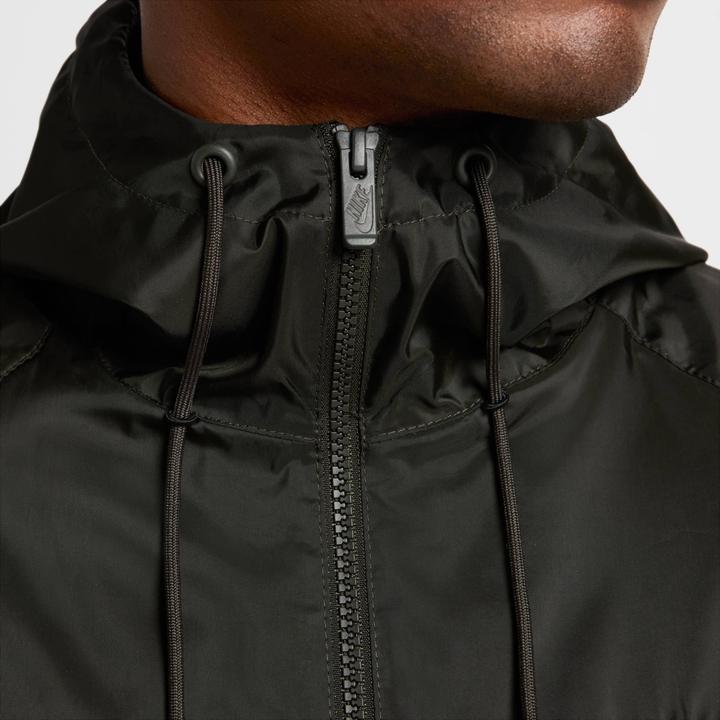 Actual product image Nike Windrunner (M)