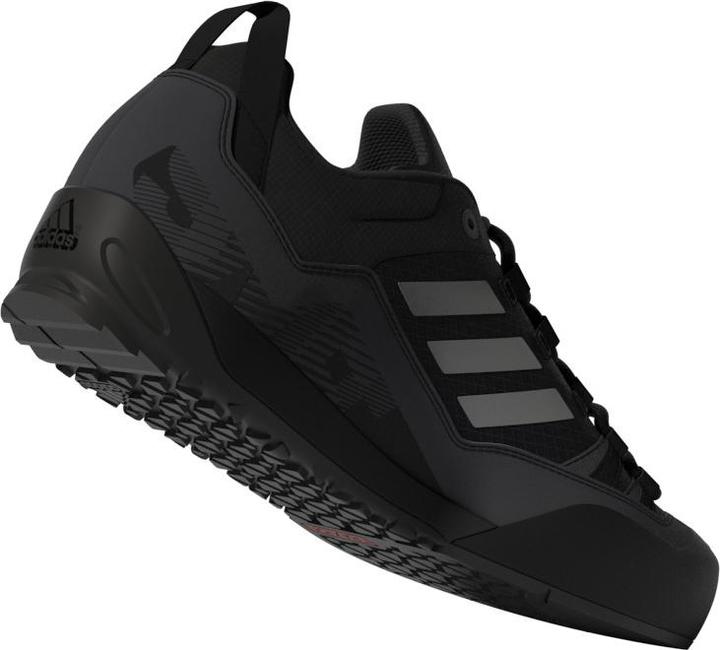 Actual product image Adidas Terrex Solo Approach Shoes (41.5)