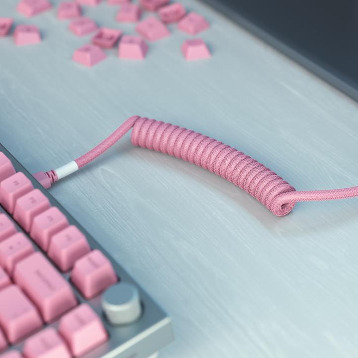 Actual product image Glorious GMMK Coiled Cable Pixel Pink, coiled cable, USB-C/USB-A - pink (1.40 m)