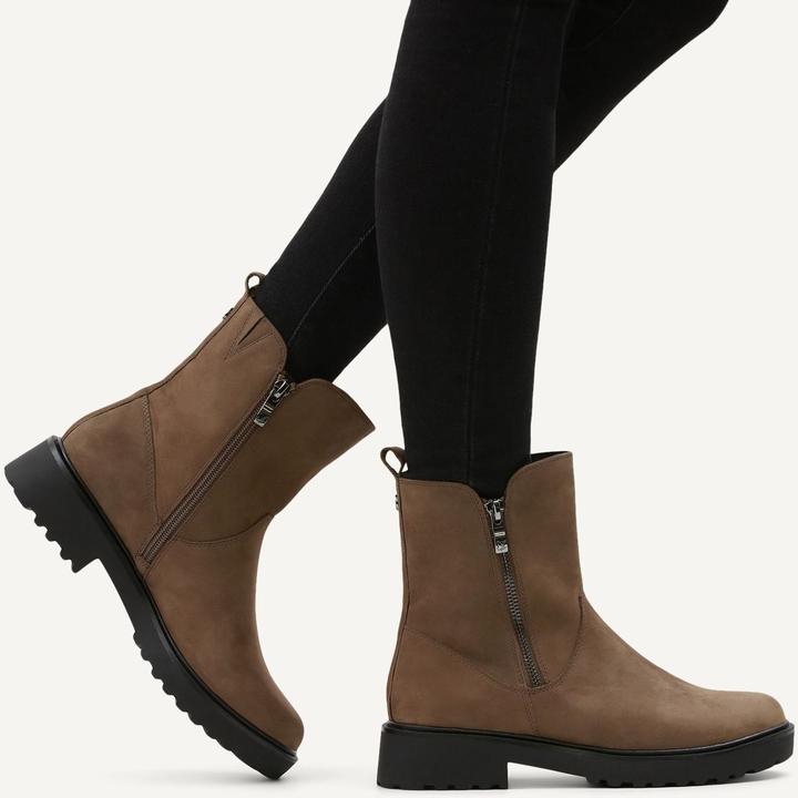 Actual product image Caprice Stiefelette (39)