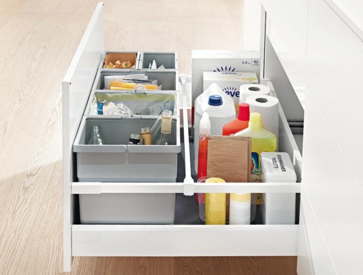 Actual product image Blum Cross-rail mounting Orga-Line
