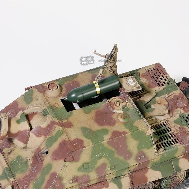 Actual product image Forces of Valor German Sturmmörserwagen 606/4 m.38cm Sturmtiger