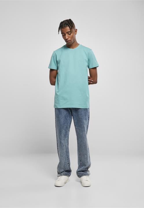 Actual product image Urban Classics Basic Tee - 5154 (L)